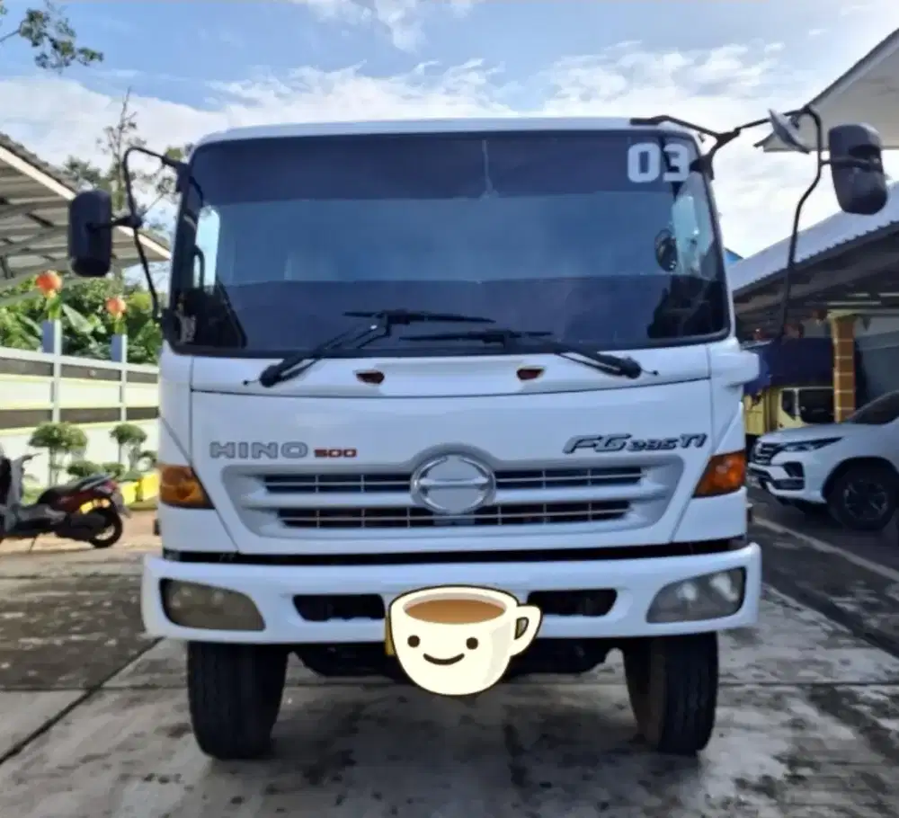 Hino500 FL235JN 6x2 Tronton Tangki