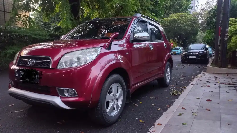 Toyota Rush 2010 Bensin