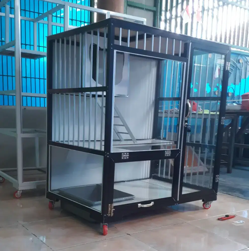 Kandang kucing alumunium