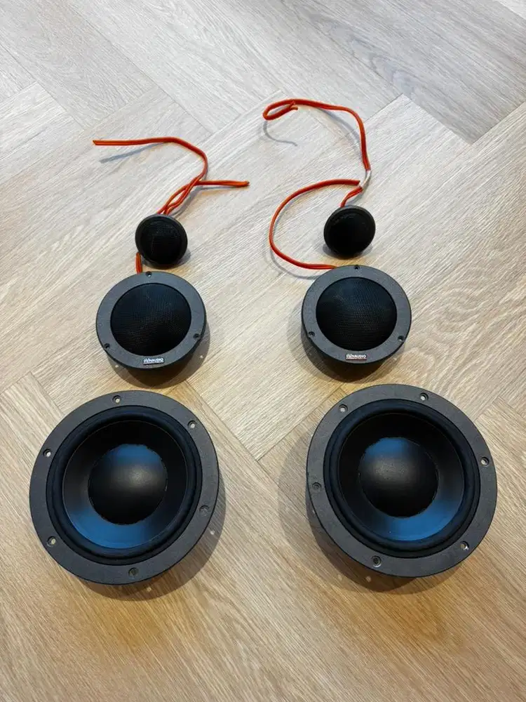 Speaker mobil 3 way Dynaudio Esotec 342