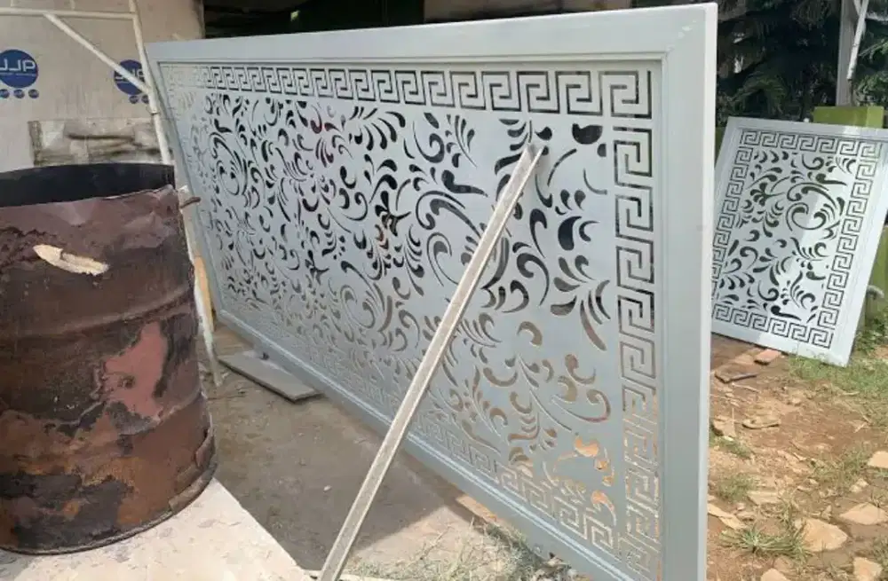 Pagar rumah plat lassercating