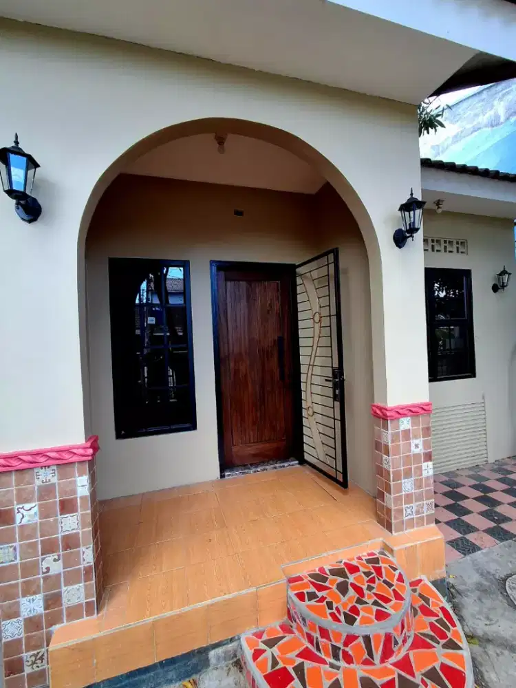 DiSewakan Rumah teduh, baru renovasi