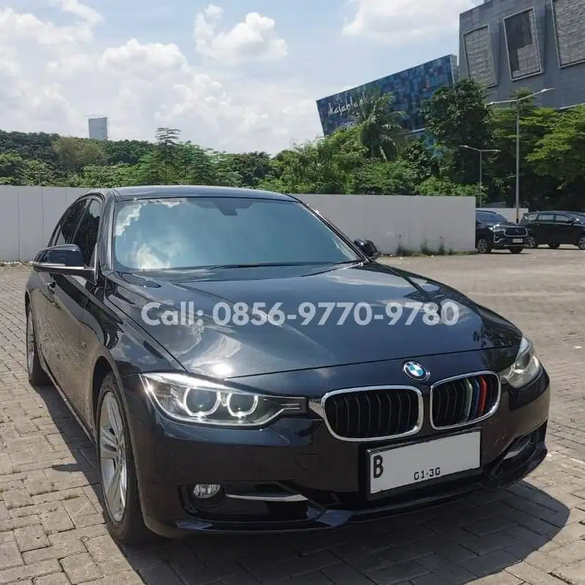 [LOW KM] BMW 320i F30 Sport AT 2014