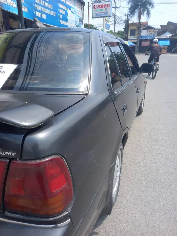 Suzuki Esteem (1992)