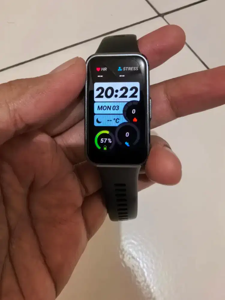 Huawei Band 10 bekas