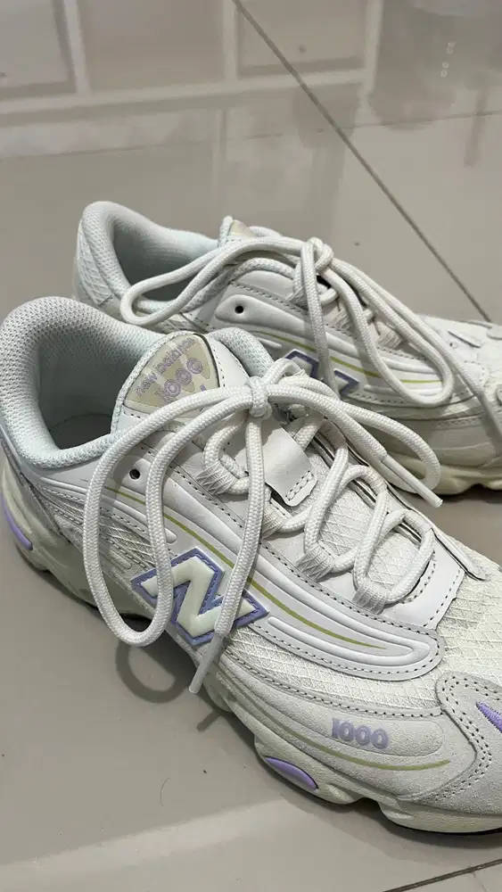 New Balance 1000 Tosca Ungu