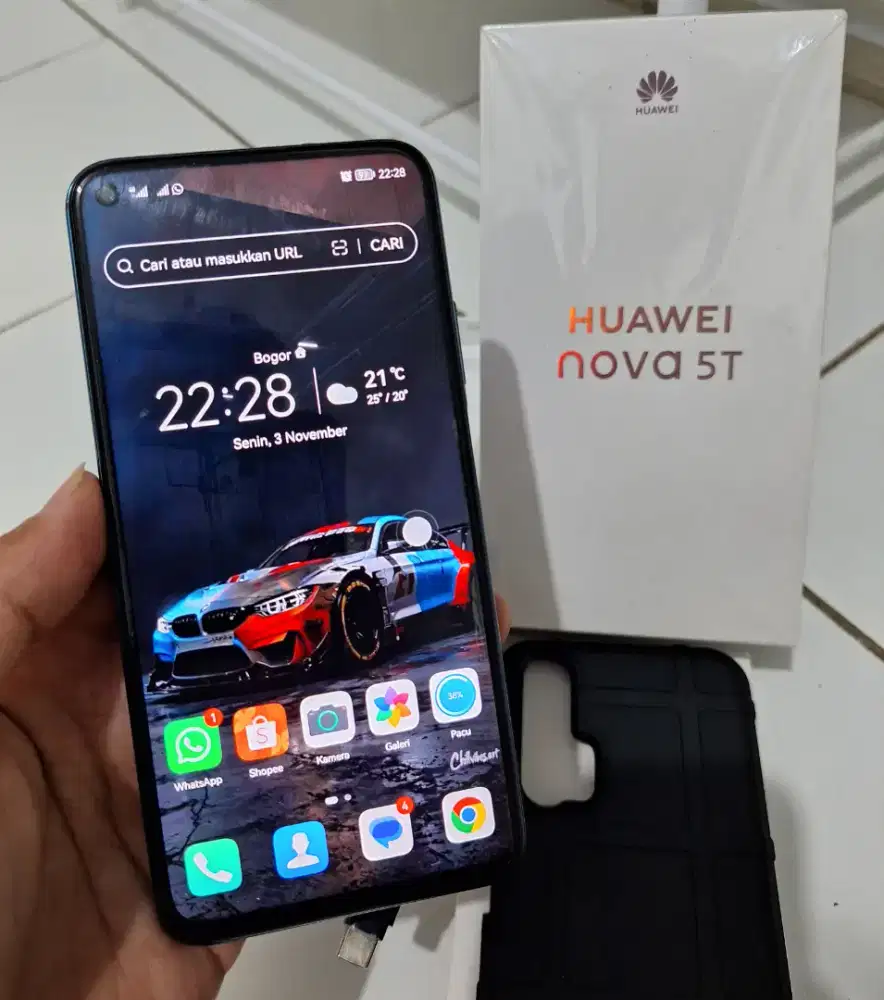 Huawei Nova 5T 8/128GB Lancar Mulus + Huawei band 8.