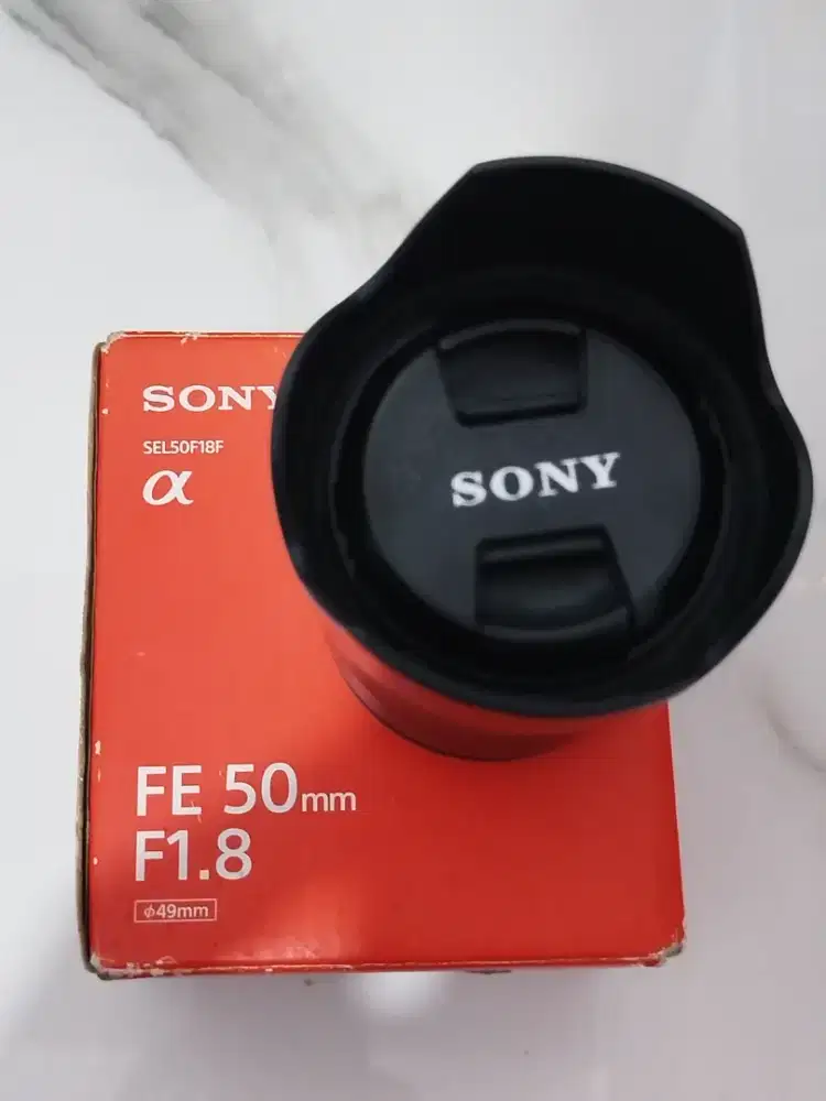 Lensa sony 50M F1. 8mm oss