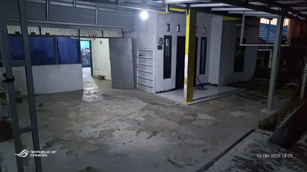 Dijual rumah siap huni,posisi di hoek