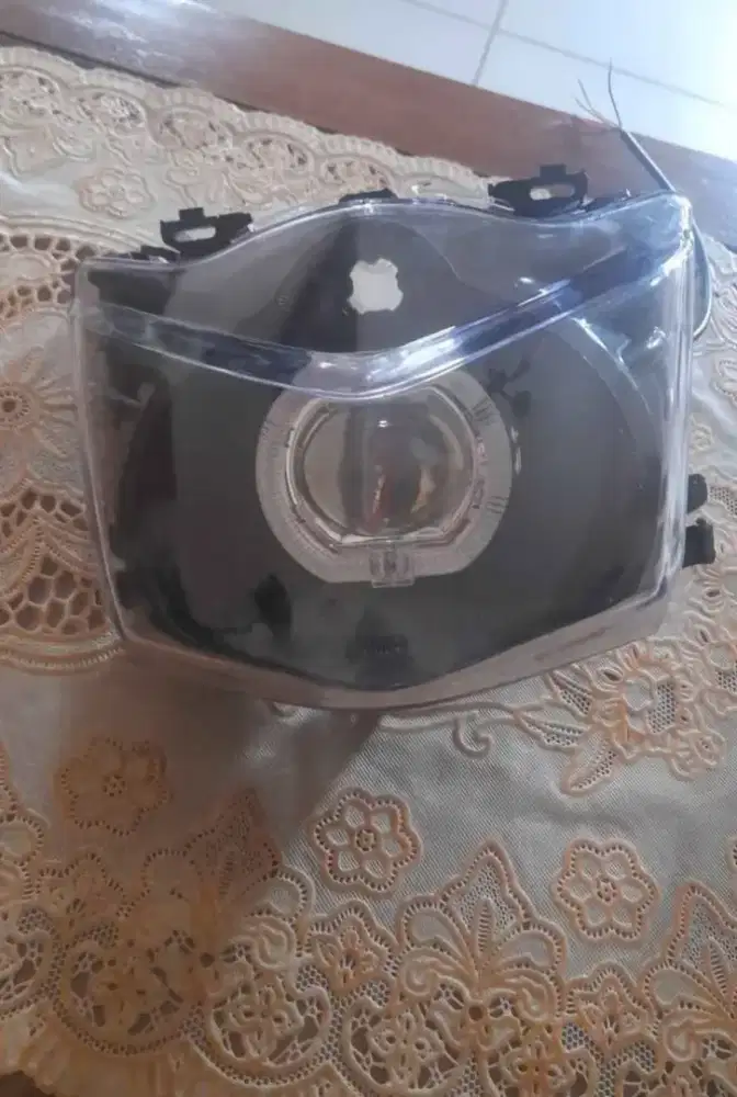Reflektor Lampu Biled Beat Karbu Merk CR7