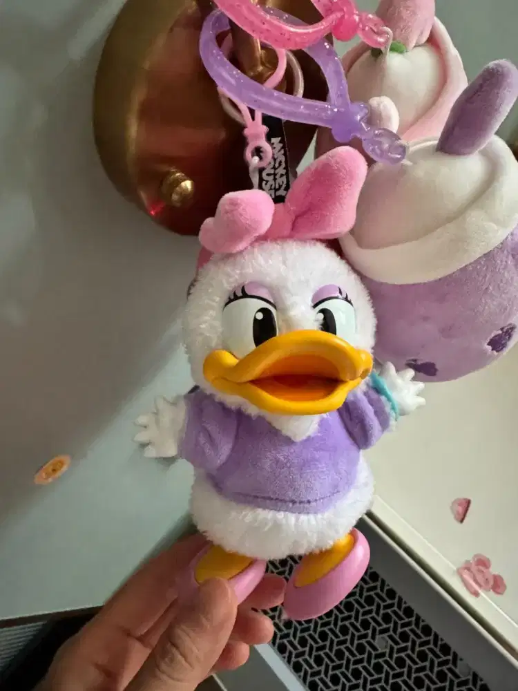 Gantungan tas boneka cewek