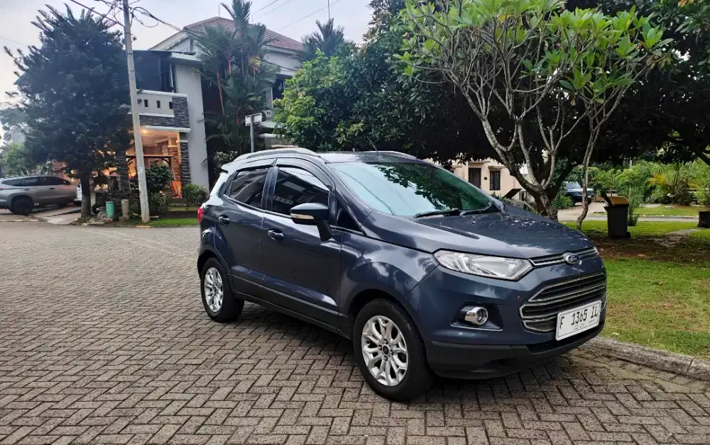 Ecosport 1.5 AT Titanium 2014 (Pemakaian 2015)