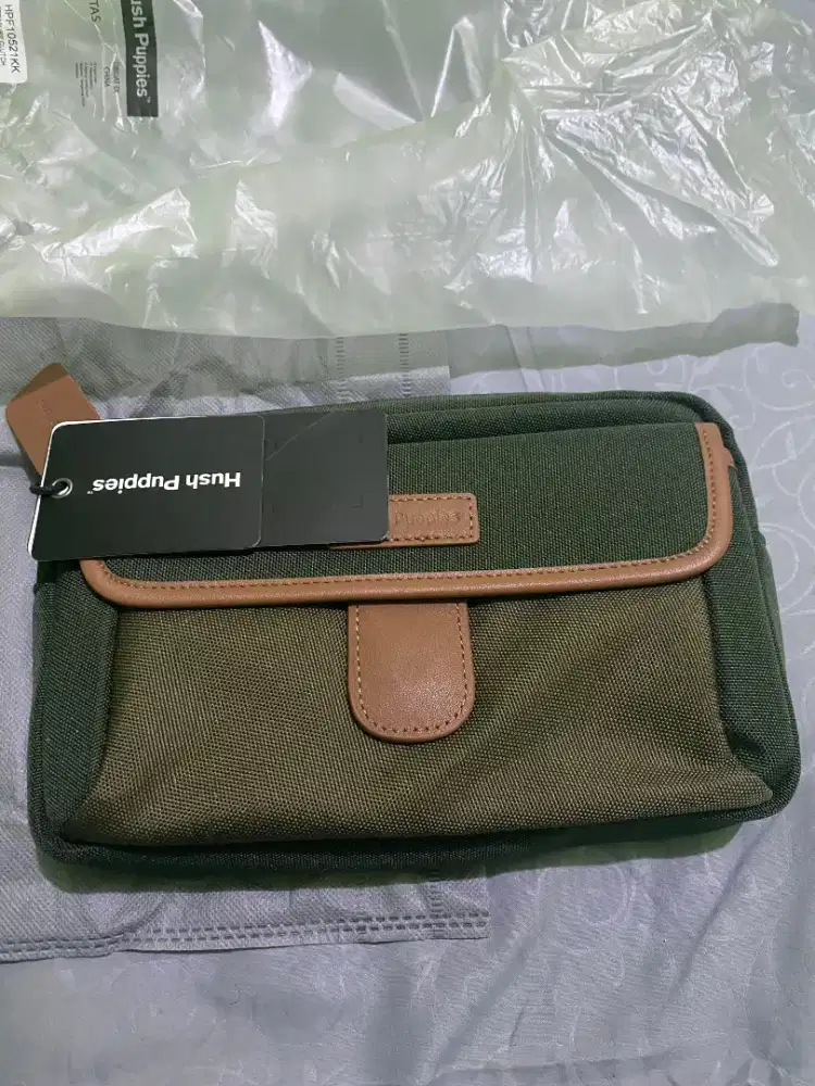 Tas Hush Puppies kondisi baru