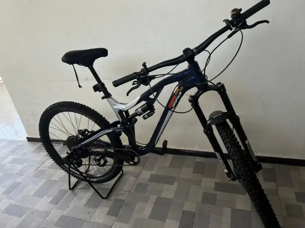Sepedah gunung 27.5 Richochet T140 Expert