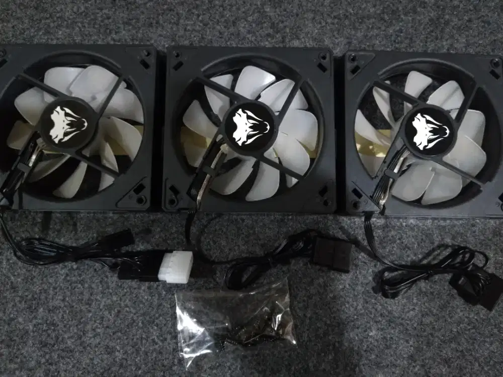 VENOMRX 3 IN 1 AUTO ARGB FAN CASE (WITH MASTER FAN INCLUDED)