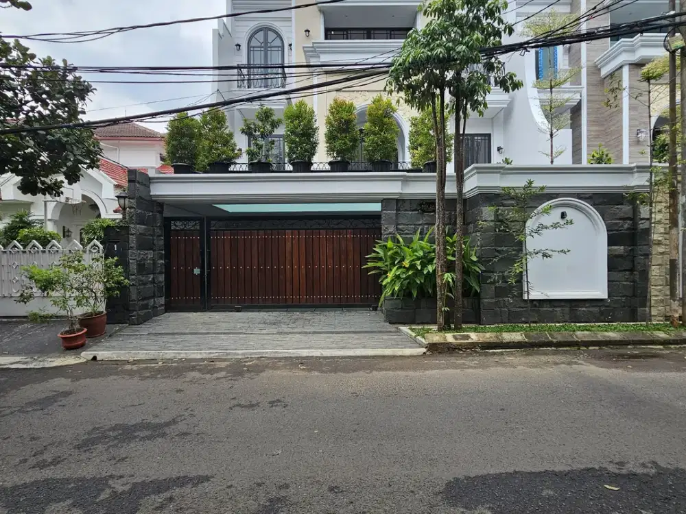 FOR SALE CILANDAK AREA BRAND NEW MODERN 2 UNIT  CLASSIC PRIVATE POOL