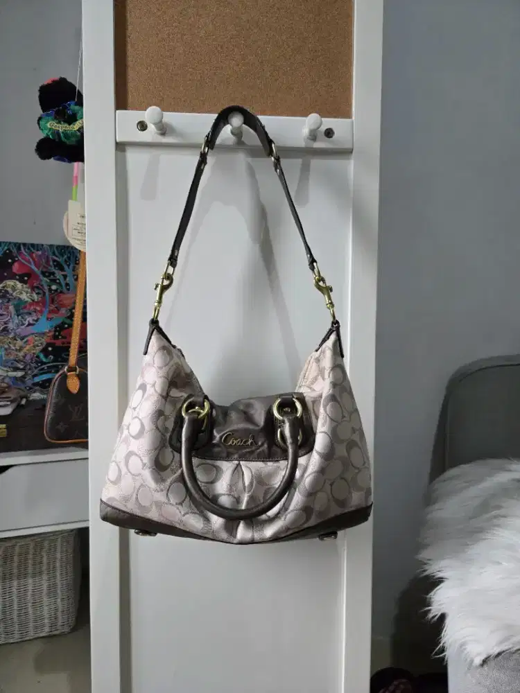 Coach Metallic Signature Ashley Satchel Handbag/Shoulder