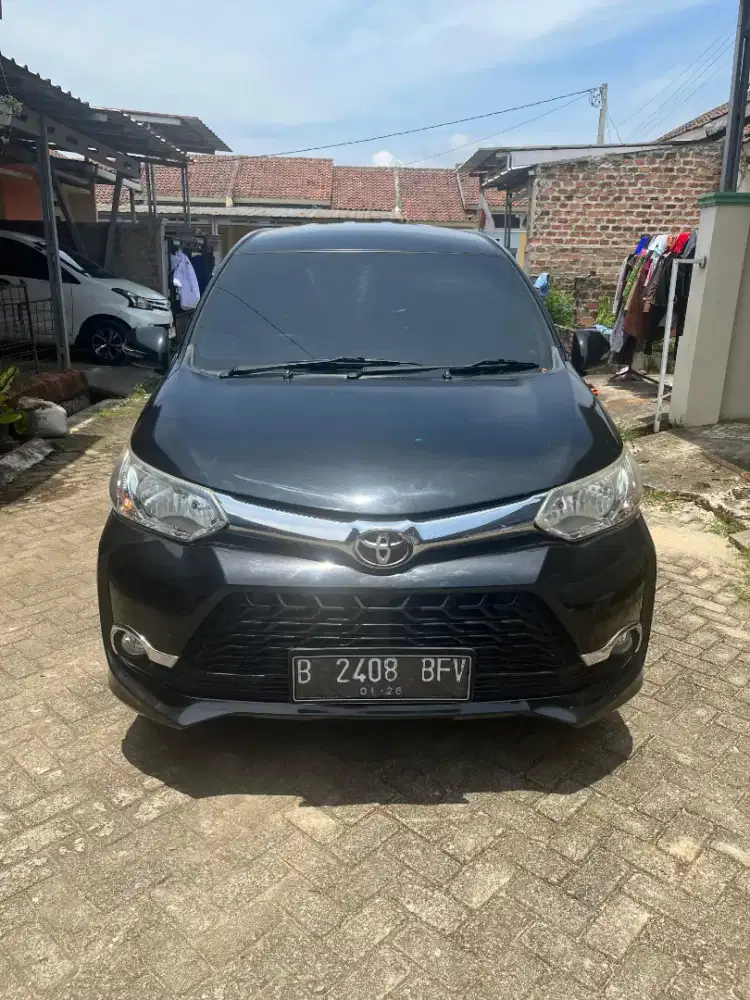 Dijual Cepat Toyota Avanza Veloz 1.3 Tahun 2015