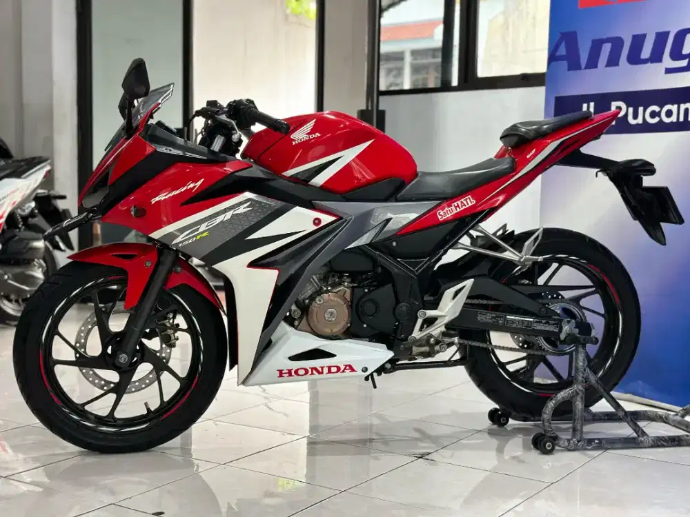 Honda Cbr 150cc Th' 2017 Anugerah Motor Pucang