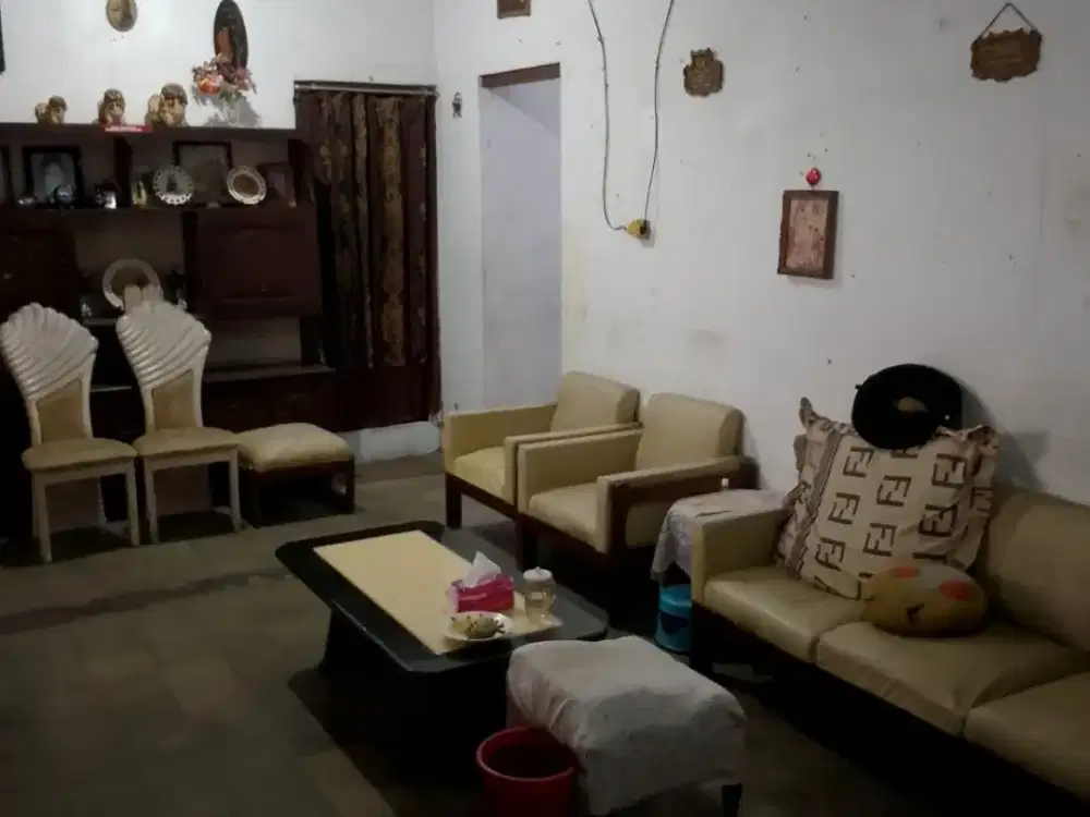 DIJUAL RUMAH DI KEMAYORAN JAKARTA PUSAT!