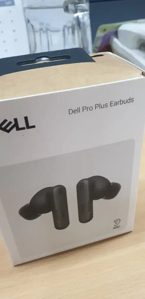 Earbud Dell Pro Plus – Langka! NEW Segel, Suara Super Jernih!