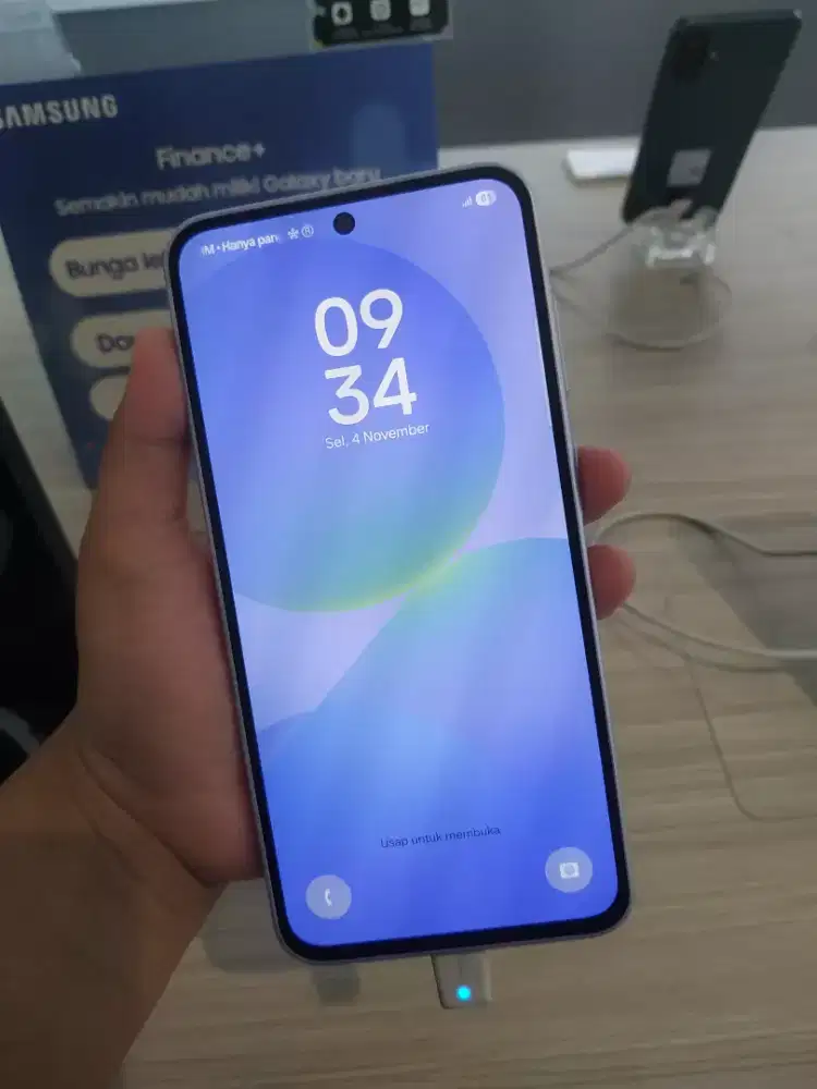 SAMSUNG GALAXY A56 256