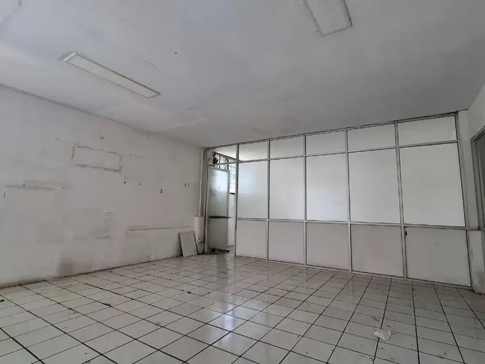 Sewa Gudang bagus siap pakai , ex pabrik , bisa produksi , ada kantor