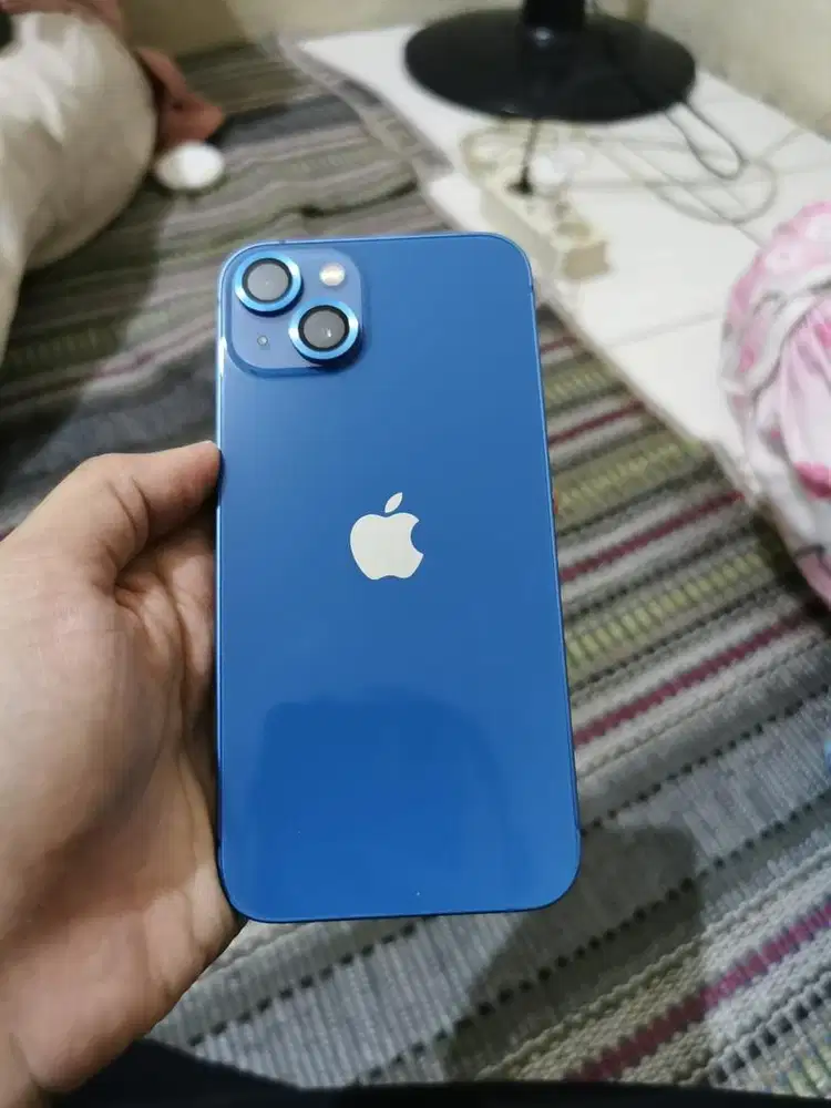 Iphone 13 128 fullset simlock ada rsim