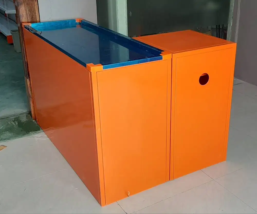 MEJA KASIR BAHAN PLAT BESI P. 100 CM HARGA TERJANGKAU BISA CUSTOM