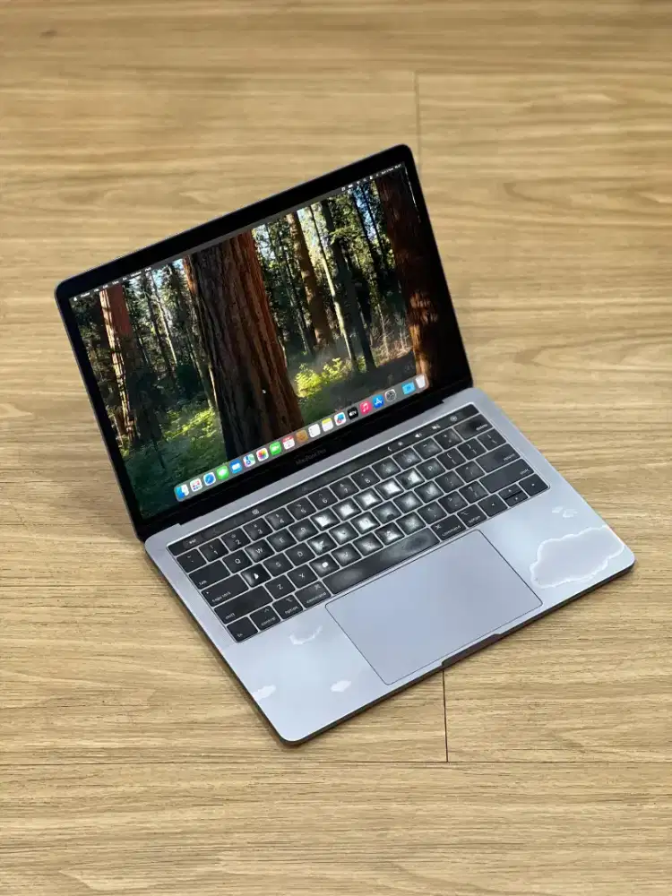 MacBook Pro 2018 13inch 16/256