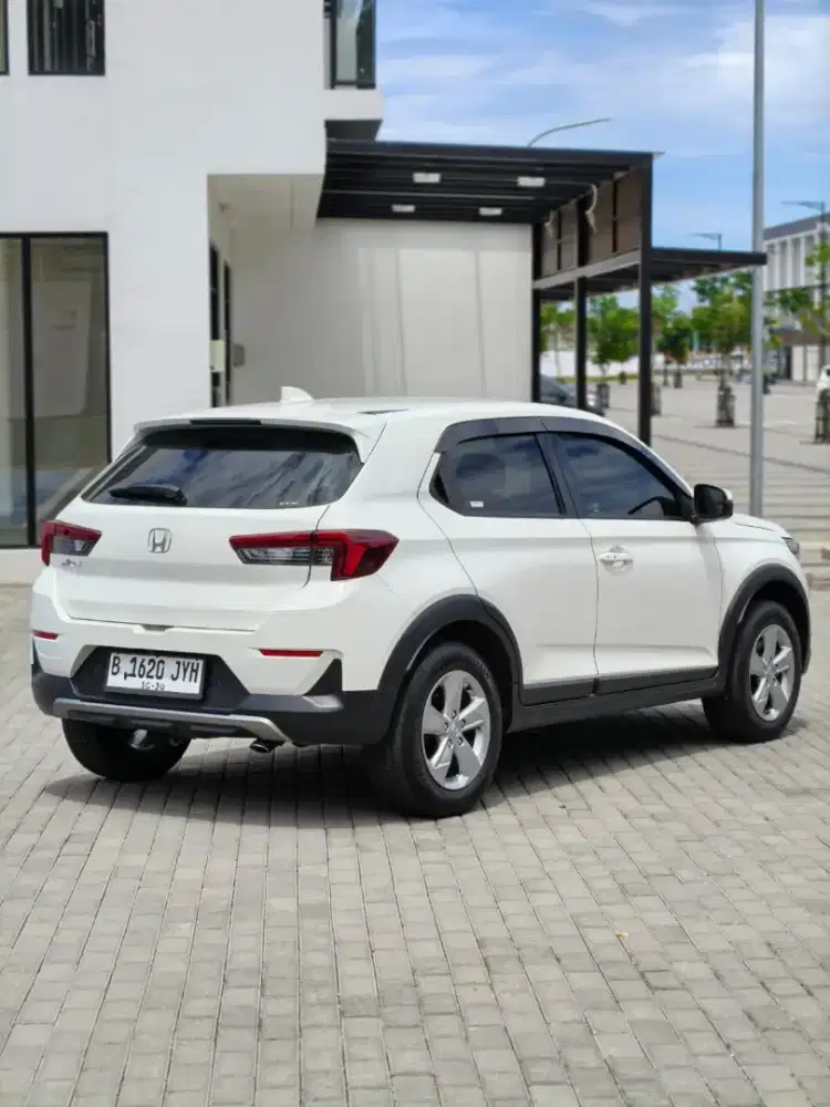 HONDA WR-V (E) AT 2023 | MULUS, TERAWAT, LIKE NEW