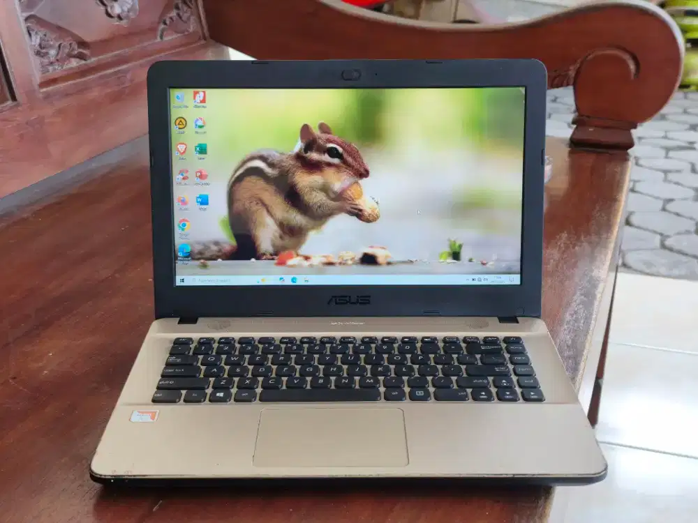Asus X441B A4 SSD siap kerja