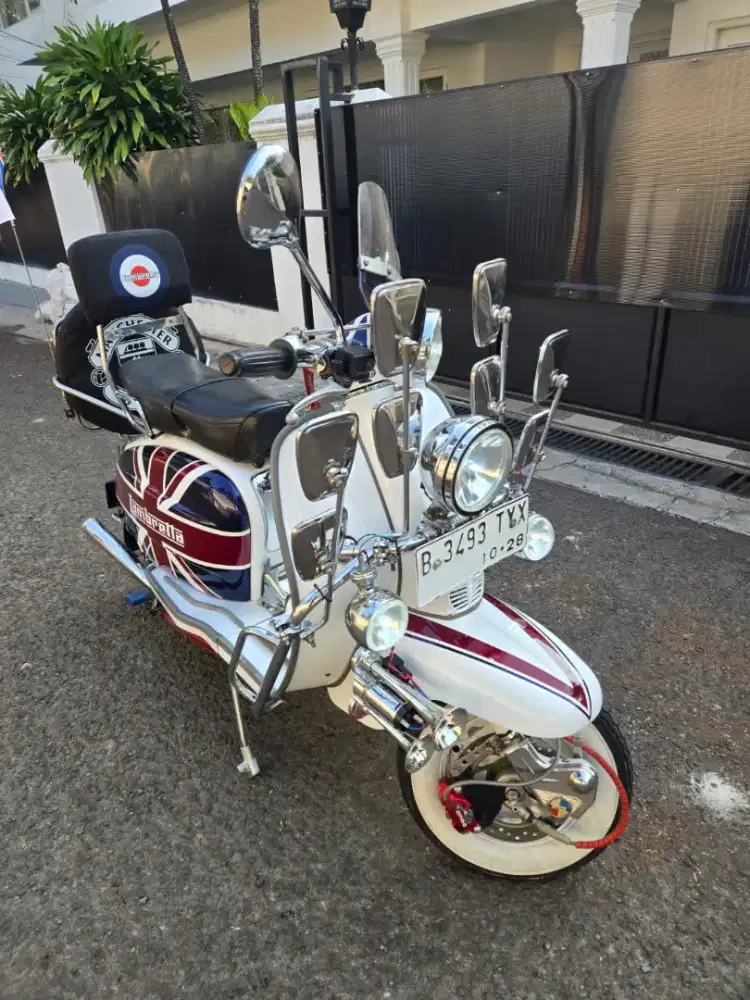 LAMBRETA VINTAGE 1964 Li150