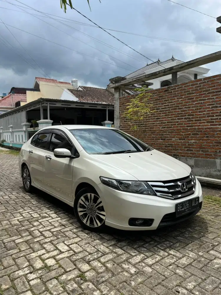 Honda City GM2 - Type E AT Triptonic 2011