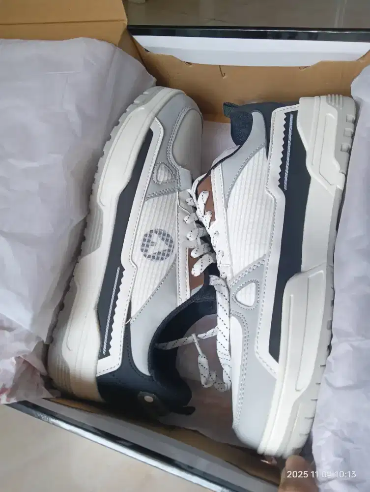 Sepatu cowok Airwalk