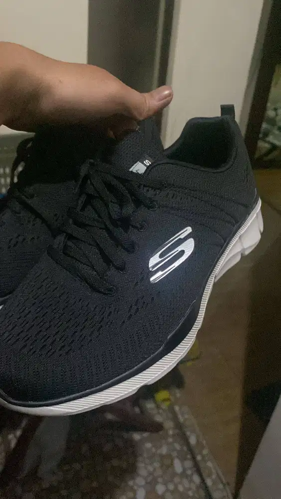 Skechers Black White Original