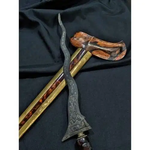 Keris Sepuh Carubuk pamor Jung Isi dunyo Pusaka Warangka Kayu Timoho