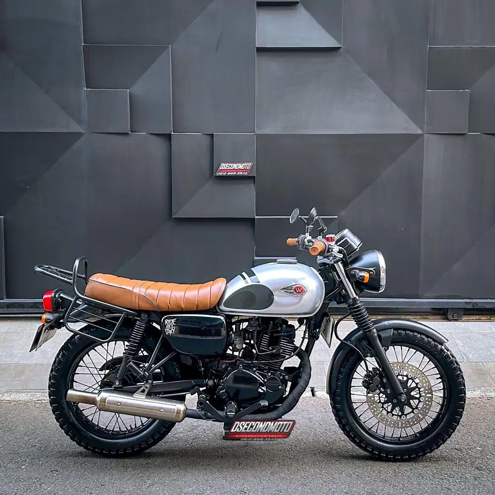 W 175 CAFE RACER‼️ W175 KLASIK JAPSTYLE BOBBER TRACKER BRATSTYLE MULUS