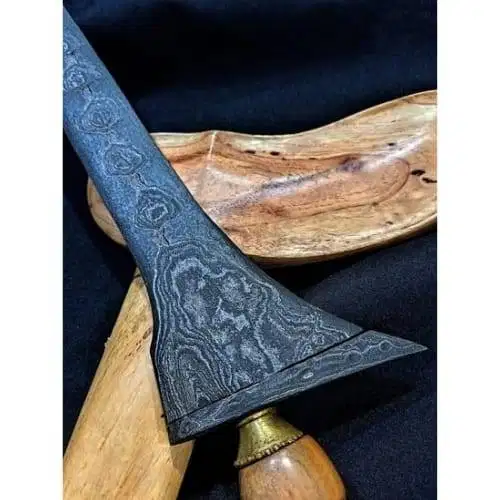 Keris Pusaka Utuh Brojol pamor Melati Rinonce Warangka Gayaman Jogja