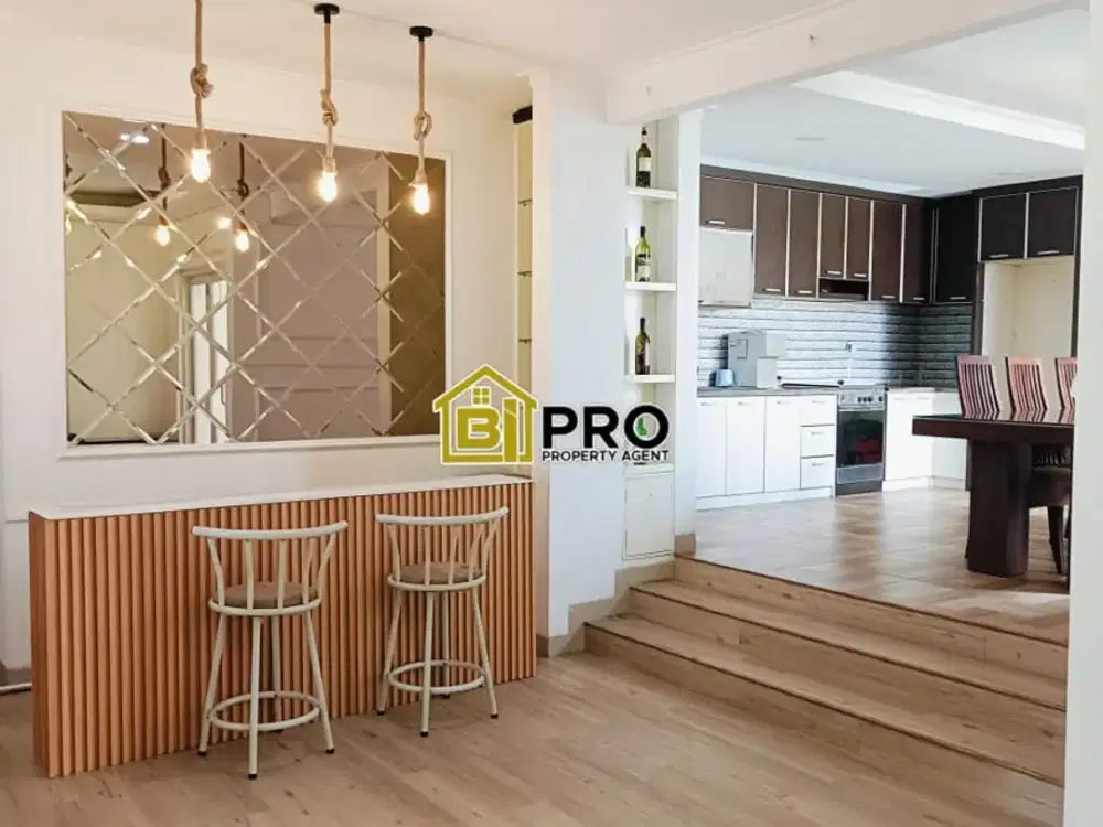 DiJual Rumah 2lantai di Kotawisata cluster terdepan dekat pintu tol Nagrak