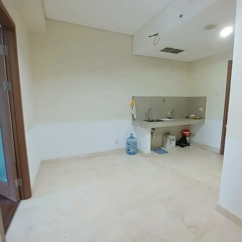 Puri Orchard Hadap Timur & View Swimming Pool