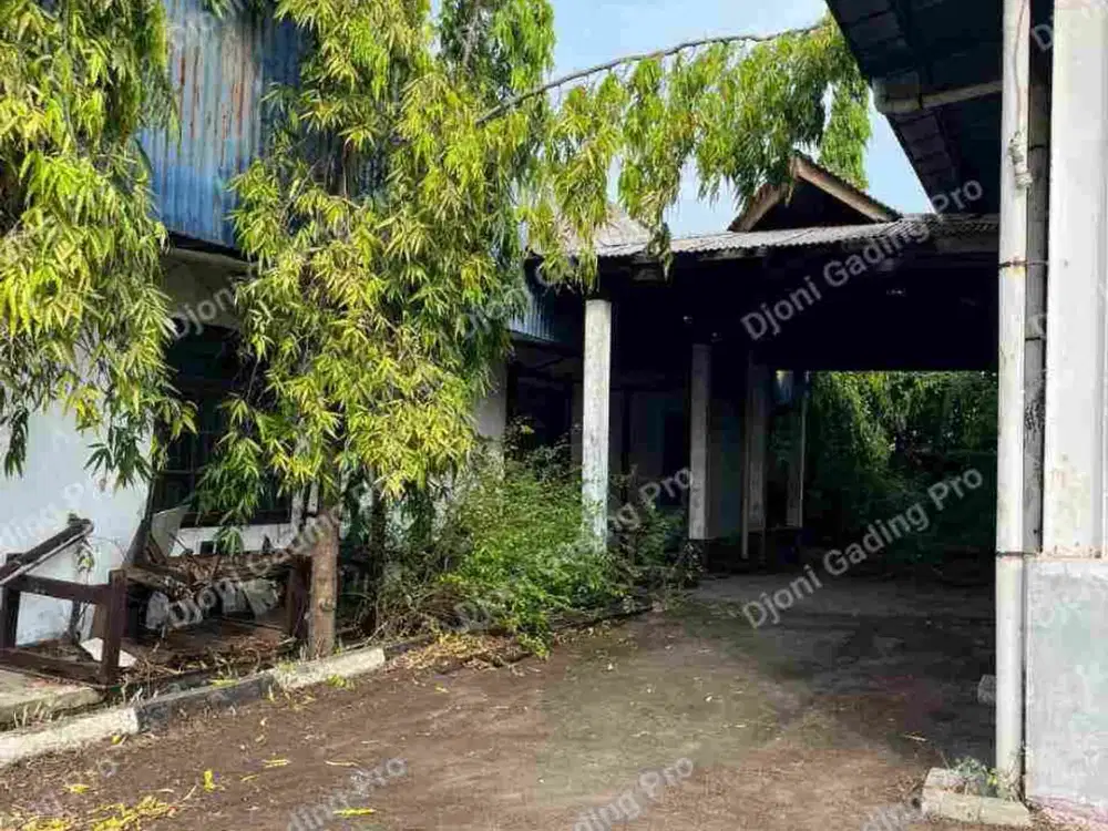 Dijual Bangunan bekas pabrik di Bekasi Utara