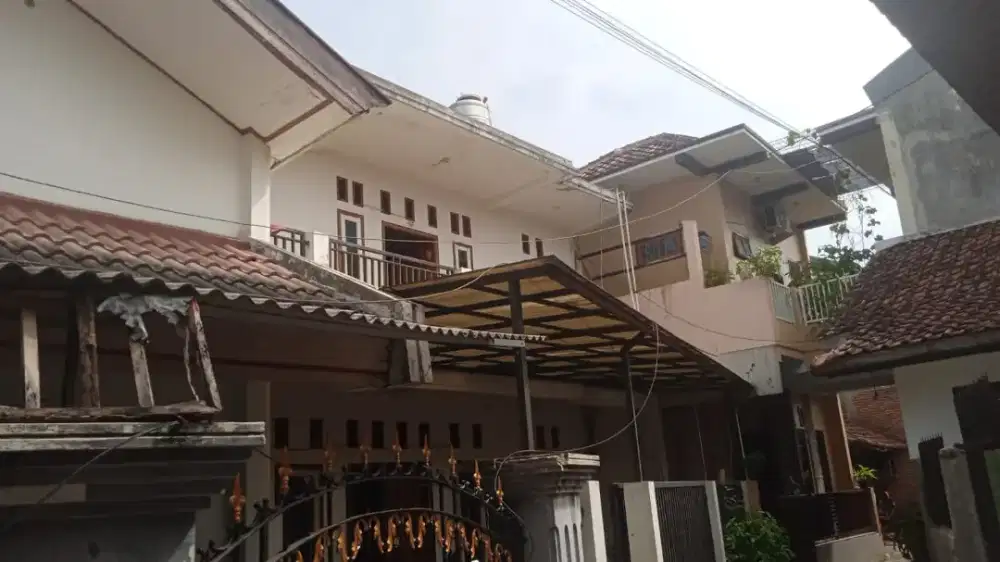Rumah Kos Tengah Kota Lippo