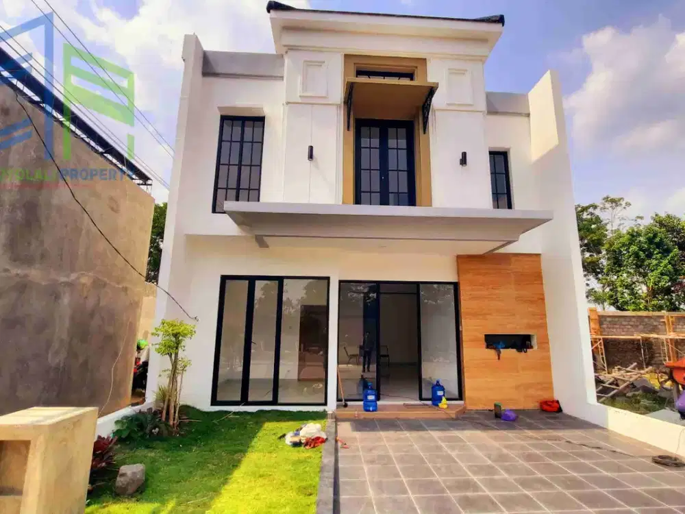 Rumah dijual 2 lantai di Boyolali kota