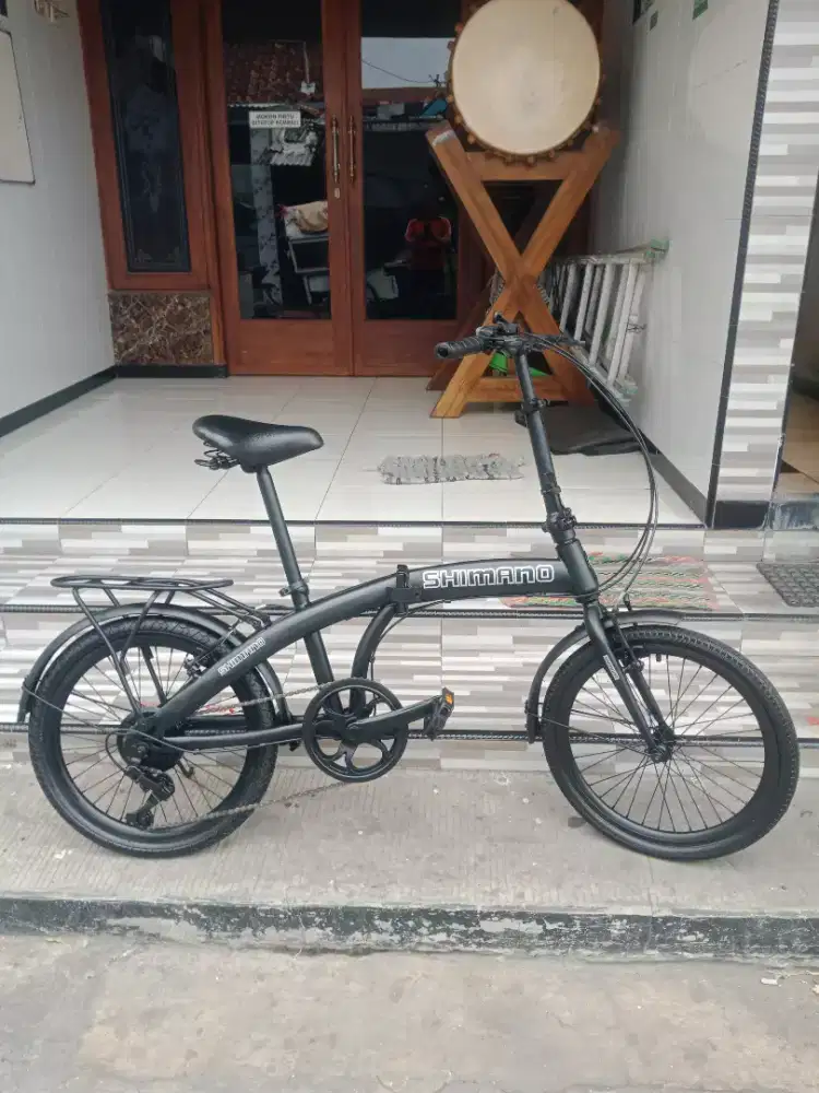 Sepeda LIPAT BASIC PHOENIX FRAME KOTAK 7 SPEED CUSTOM BAGUS UK.20 pake