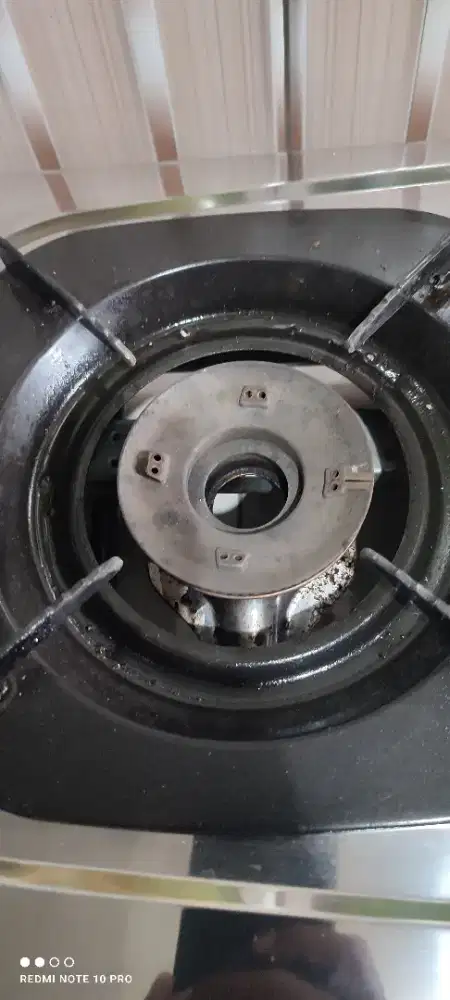 Kompor gas rinai RI -522A BEKAS SPT BARU