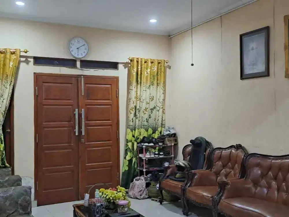 DIJUAL RUMAH DAN 4 TOKO DI PERUM 1 - KARAWACI TANGERANG
