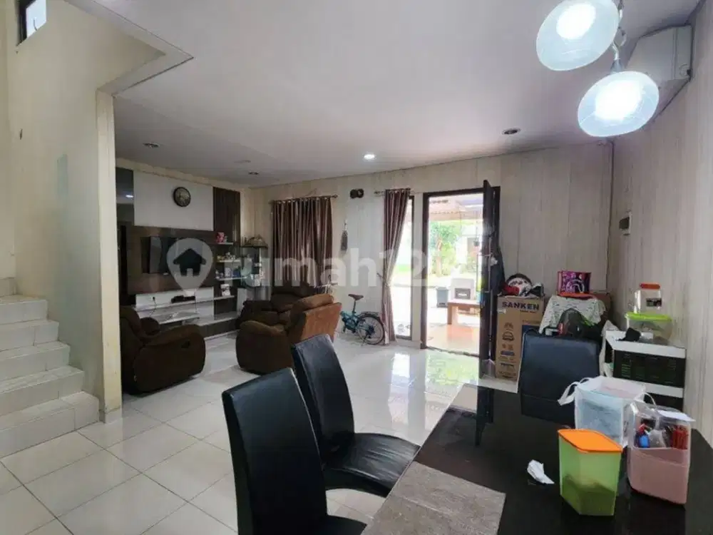 DIJUAL CEPAT RUMAH 3 LANTAI GREENWICH PARK WHELFORD - BSD CITY