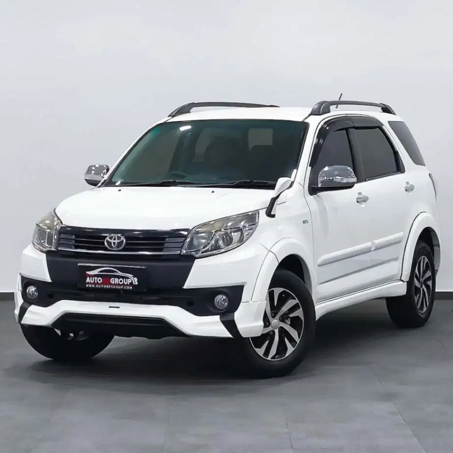 TOYOTA NEW RUSH (PUTIH) TYPE S TRD SPORTIVO 1.5 M/T (2015)