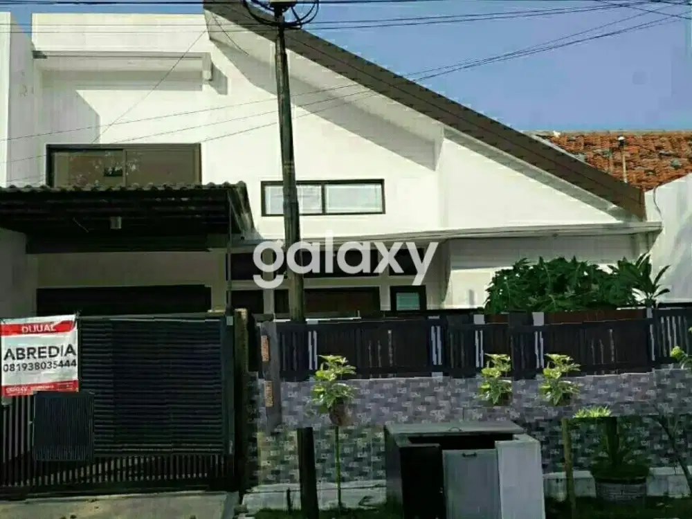 Rumah di Rungkut Asri Utara